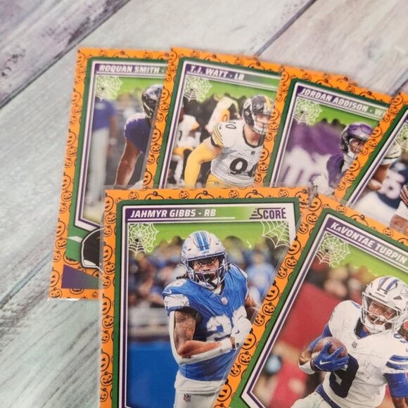 2025 Panini- Score Football Card Bundle - Picture 5 of 7